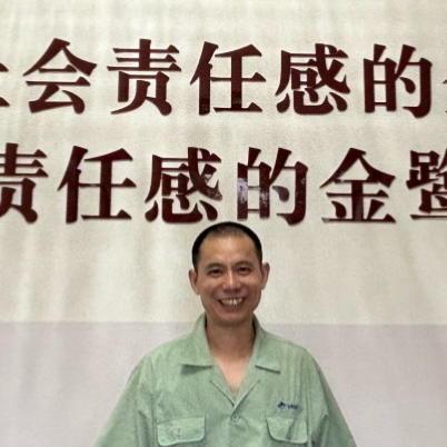 年度优秀人物|华体平台_华体（中国）姜良伟:争做勤奋的工匠人